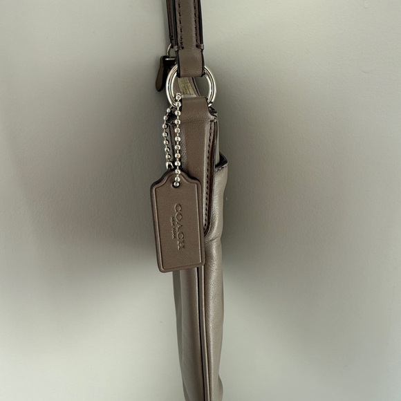 Coach Leather Crossbody in Grey with Silver Logo - Picture 4 of 7